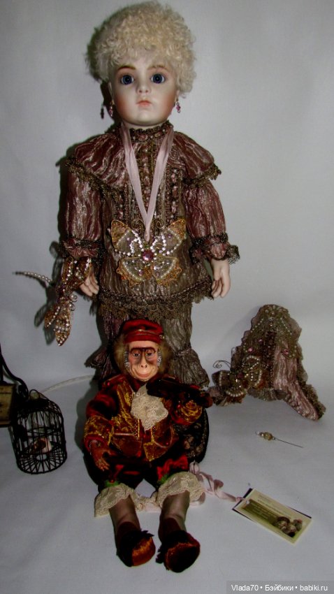 Пьем валерианку, если мы поклонники антикварных кукол