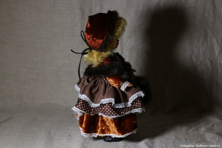 Муфта, ботики, пальто — Советские винтажные куклы (СССР): Ленигрушка (фото 4)