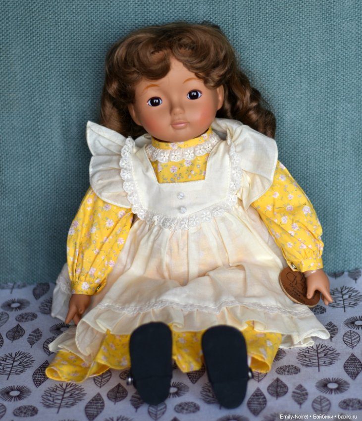 Японско-маттеловская девочка Danielle