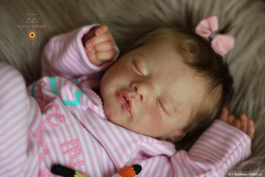 Нарядная малышка из молда Sam