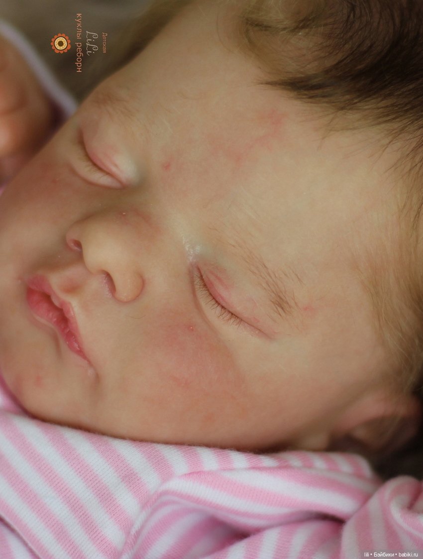 Нарядная малышка из молда Sam