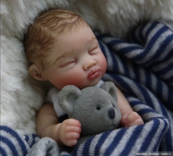 Давайте любоваться ооаками скульптора YivArtDolls вместе