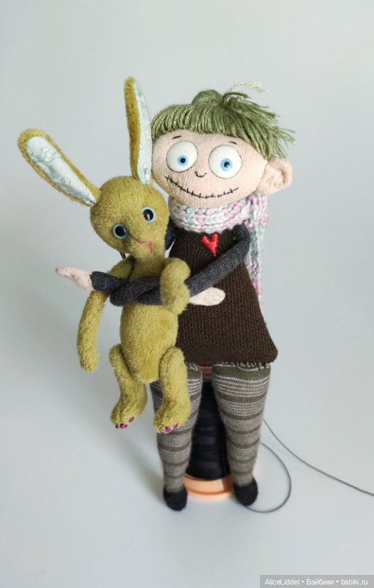 Йуля и Борман — Авторские игрушки из разных материалов: синельная проволока (фото 6)