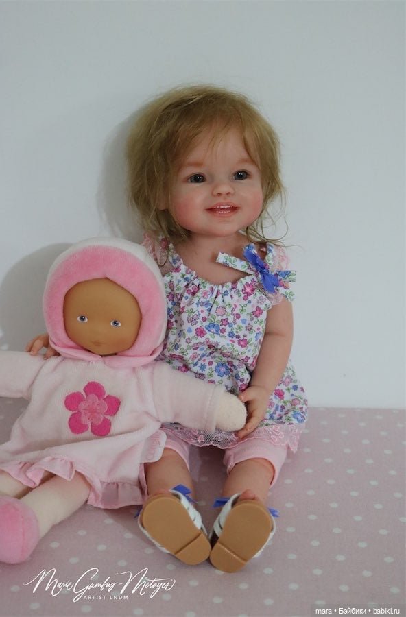 Mini toddler Athena скульптора Ping Lau, автор прототипа Marie Metayer