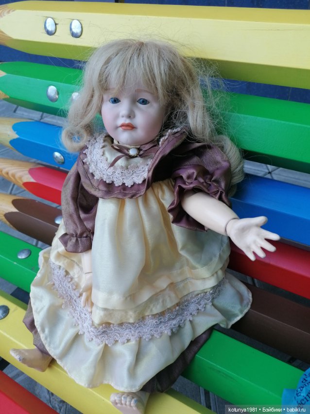 Помогите распознать куколку антикварную (фото 4)