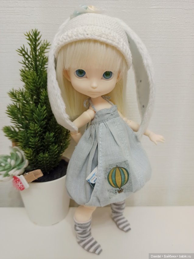 Моя маленькая Алиса. Начали наряжаться (фото 7)
