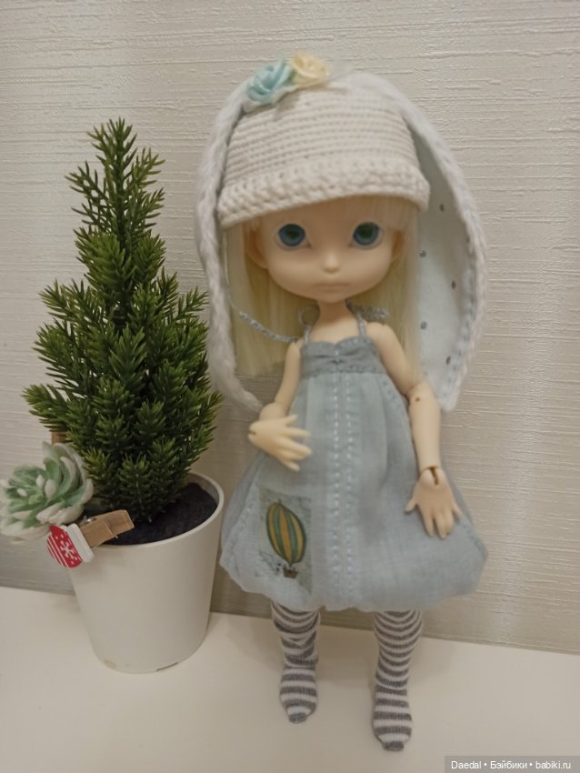 Моя маленькая Алиса. Начали наряжаться (фото 4)