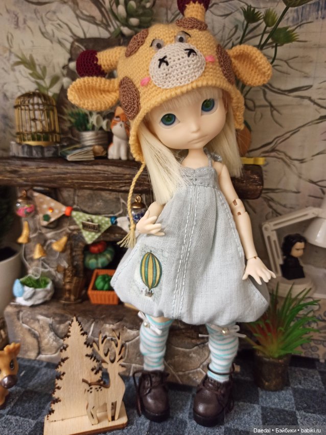 Моя маленькая Алиса. Начали наряжаться (фото 9)