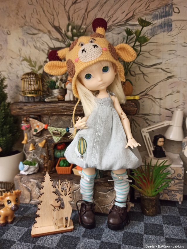 Моя маленькая Алиса. Начали наряжаться (фото 8)