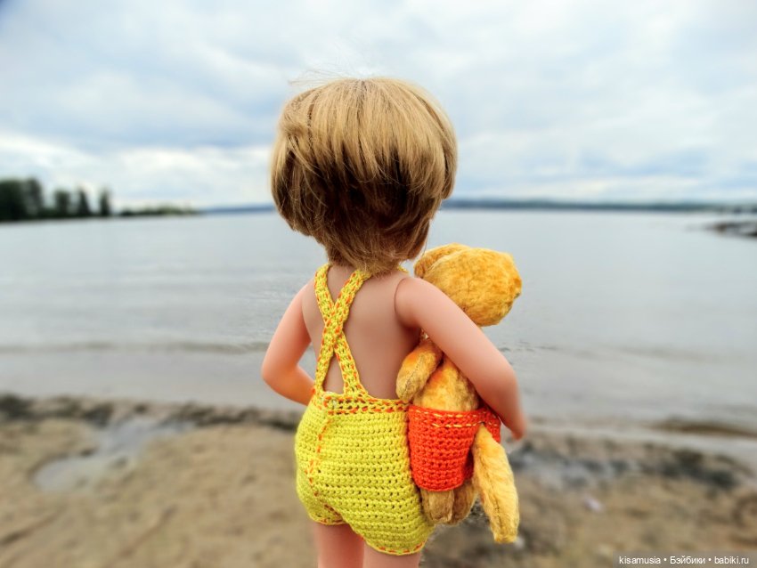 Алёша и лисёнок на пляже — Куклы Kathe Kruse (Кате/Кэте Крузе): фото