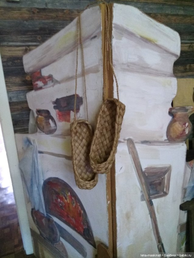 Куклы ручной работы и предметы быта, прошлых лет