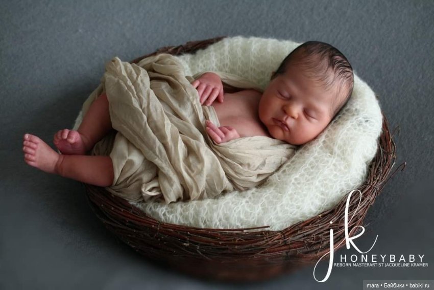 Remi Ashton, скульптора Cassie Ann, автор прототипа Jacqueline Kramer