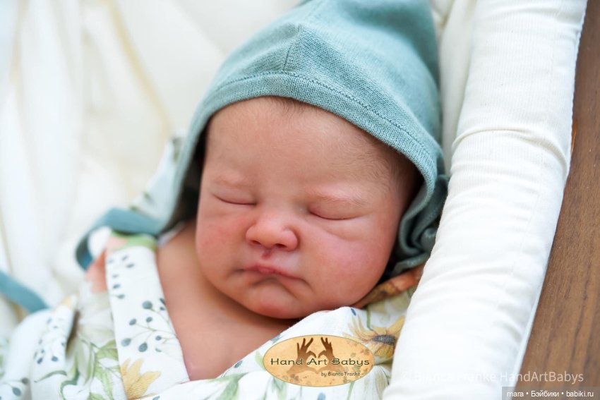 August скульптора Dawn Murray McLeod, автор прототипа Bianca Franke (фото 5)