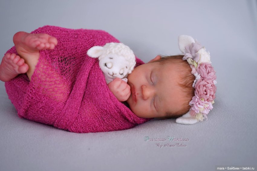 August скульптора Dawn Murray McLeod, автор прототипа Alexa Calvo (фото 7)