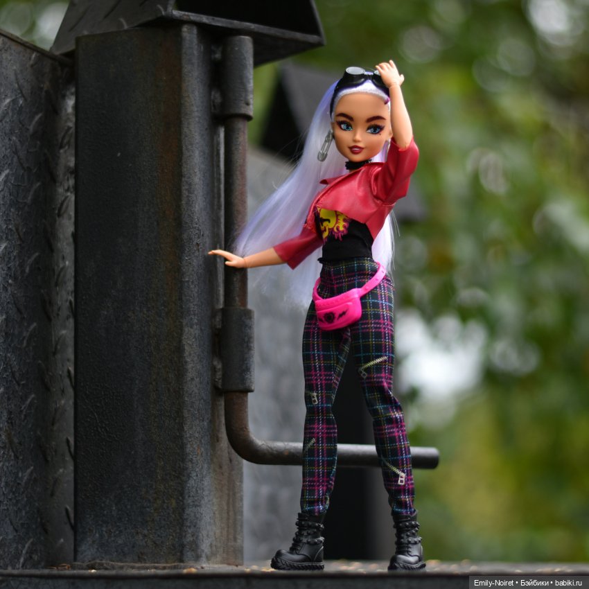 Неформалка на прогулке — Куклы Monster High и Ever After High: G1 (фото 6)