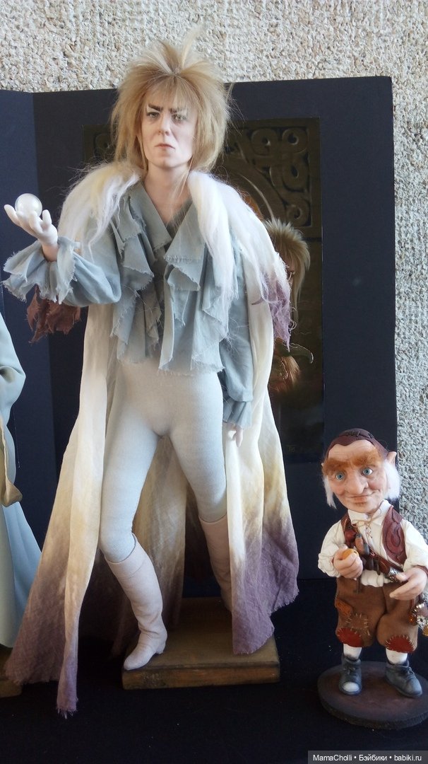 "Парад кукол" - юбилейная выставка