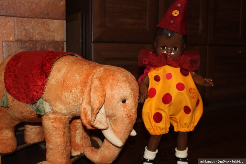 Шоколадка Джоан от Effanbee. Передевалки (фото 6)