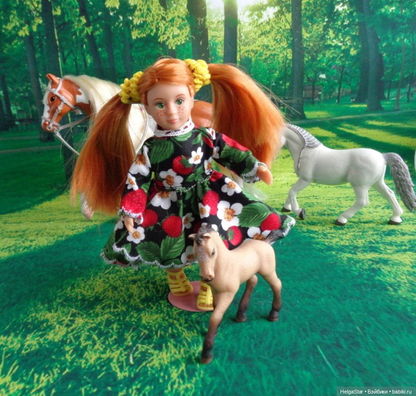 Прогулки на лошадках для маленьких девочек Лори и АГ