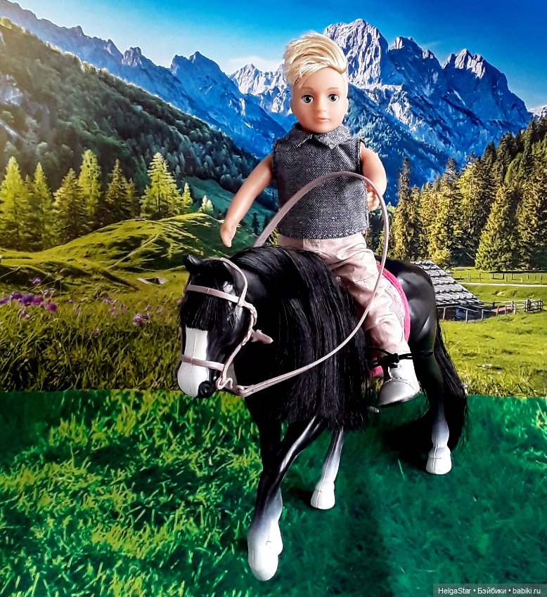 Прогулки на лошадках для маленьких девочек Лори и АГ