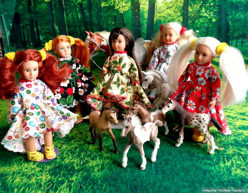 Прогулки на лошадках для маленьких девочек Лори и АГ