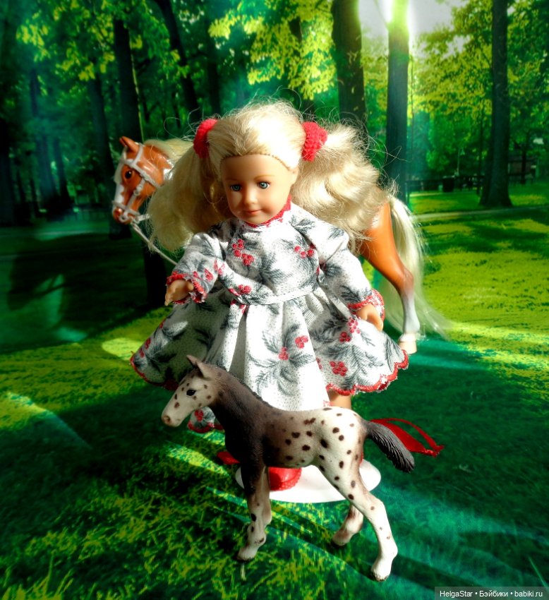 Прогулки на лошадках для маленьких девочек Лори и АГ