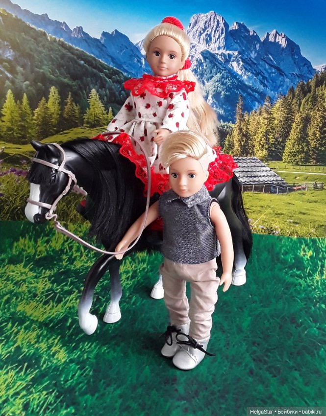 Прогулки на лошадках для маленьких девочек Лори и АГ