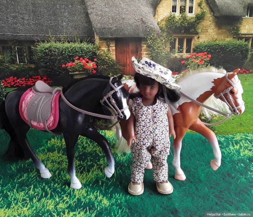 Прогулки на лошадках для маленьких девочек Лори и АГ