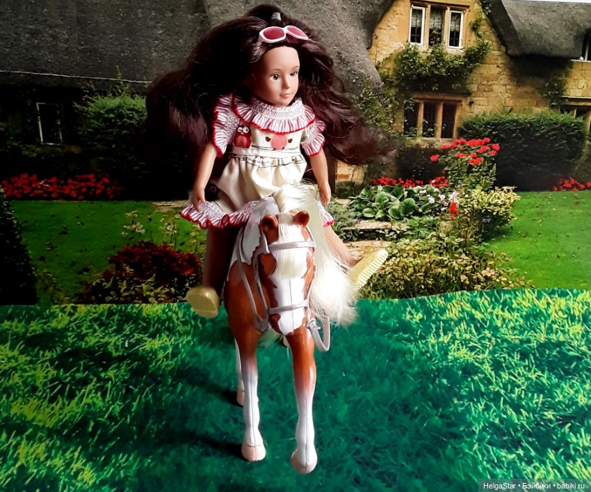 Прогулки на лошадках для маленьких девочек Лори и АГ