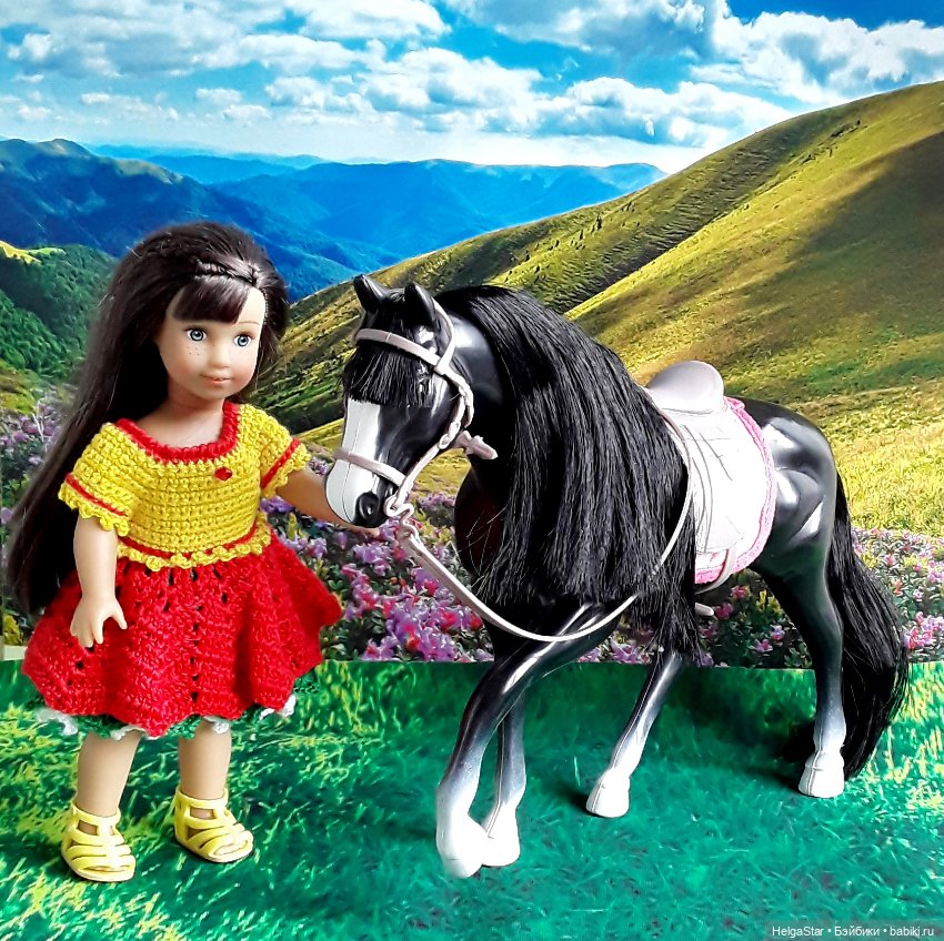 Прогулки на лошадках для маленьких девочек Лори и АГ