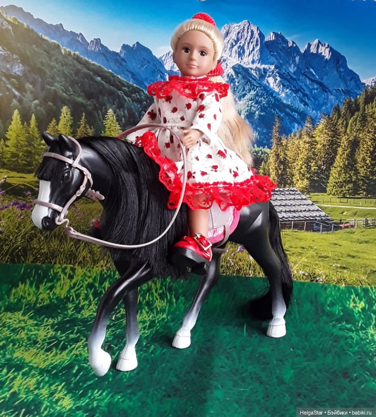 Прогулки на лошадках для маленьких девочек Лори и АГ