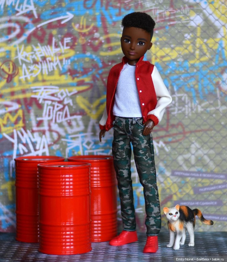 Джейкоб и бездомный кот — Куклы Monster High и Ever After High: G1 (фото 3)