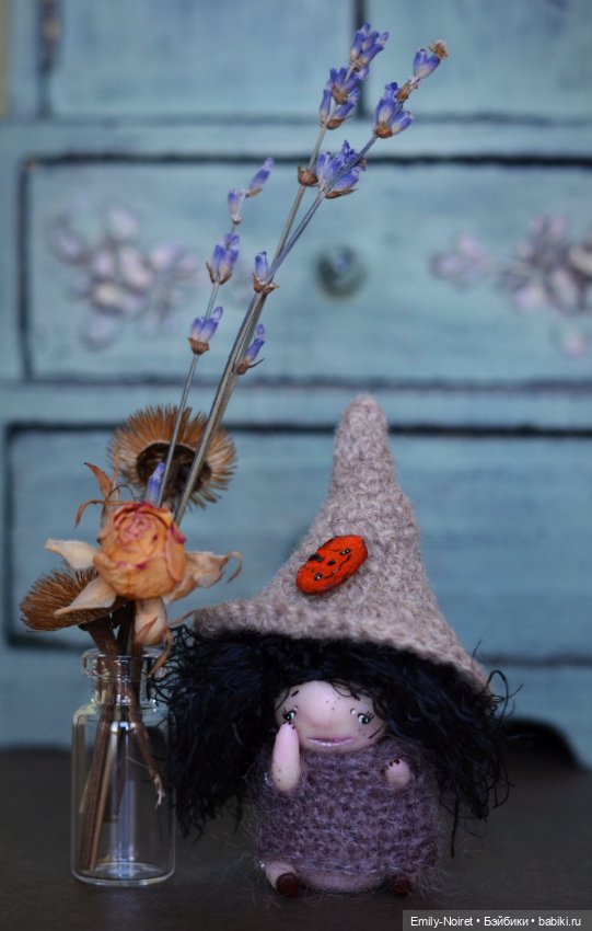 Самая маленькая кукла в коллекции (фото 2)