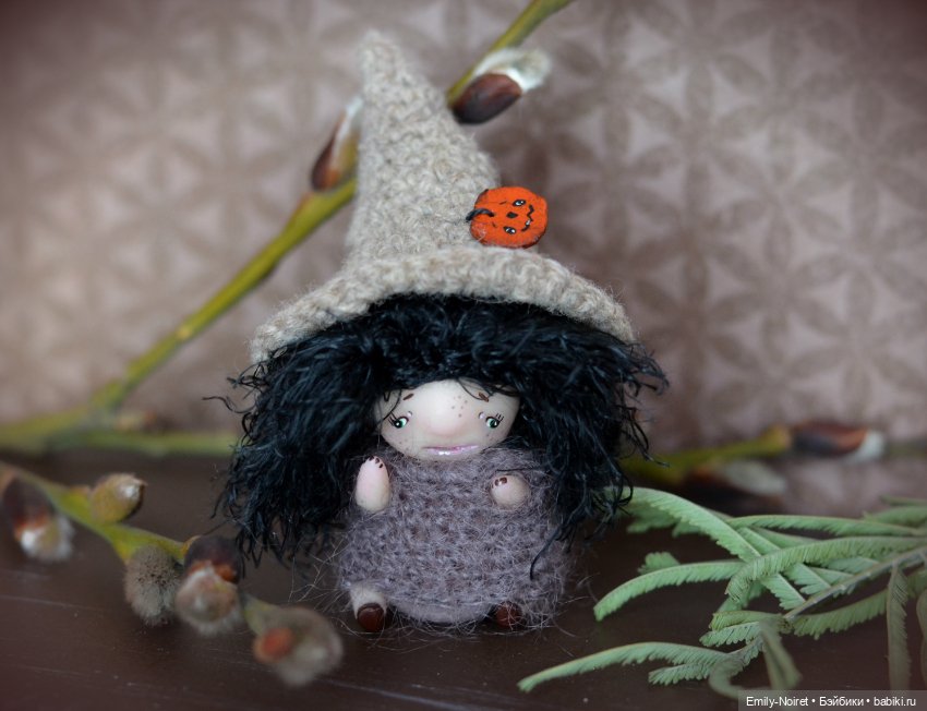 Самая маленькая кукла в коллекции (фото 5)