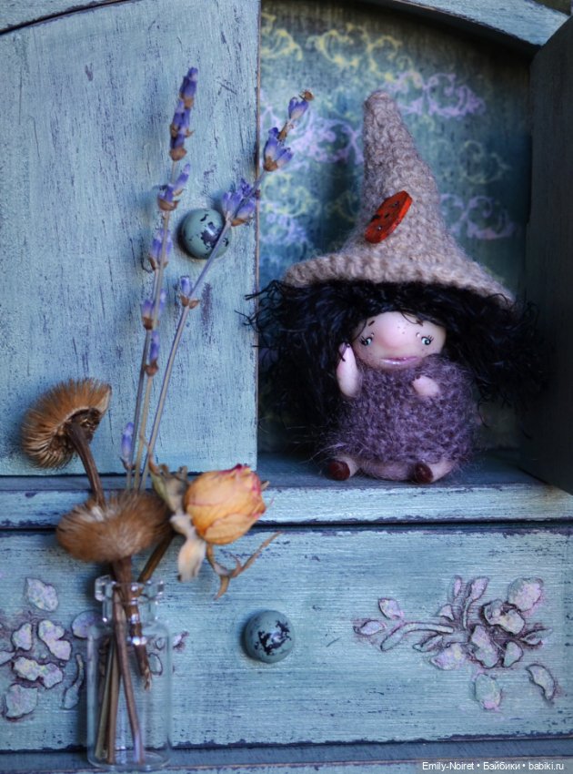 Самая маленькая кукла в коллекции (фото 3)