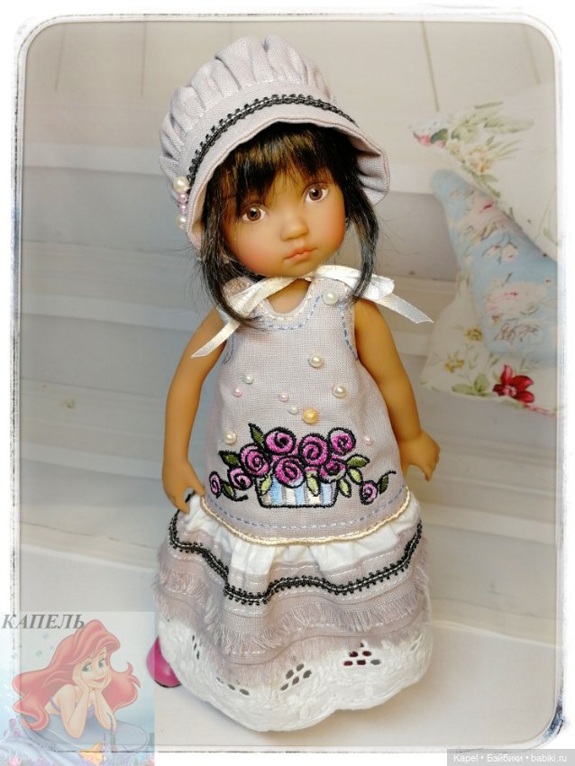 Бусинки, вышивка, кружево... Новые наряды для куколок (фото 6)