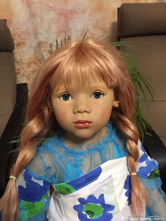 Приехала Liniki без мейка и одежды. Показушки