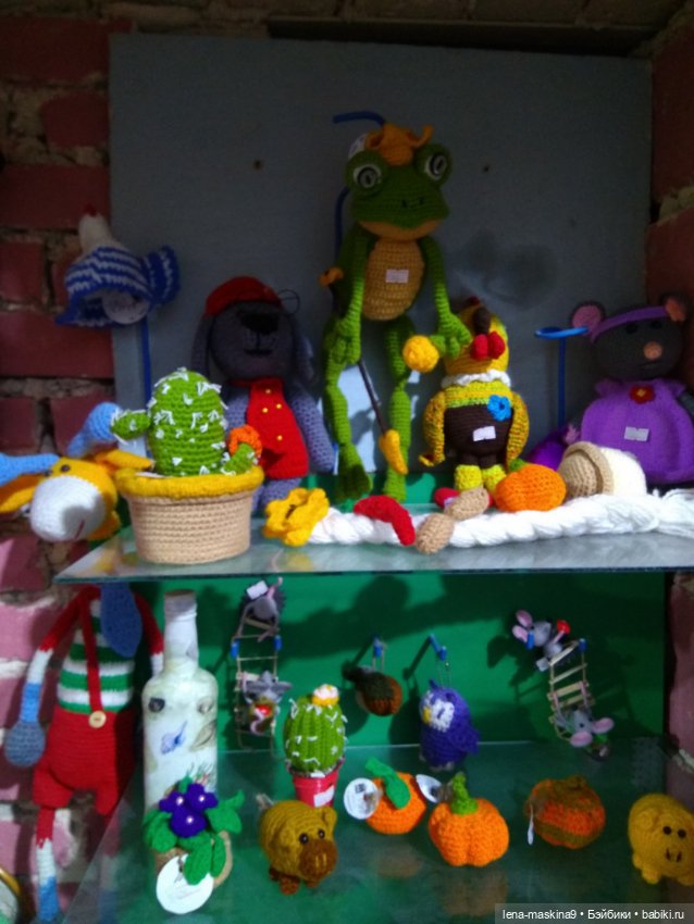 Город- Феодосия. Выставка-продажа, куклы игрушки и винтаж