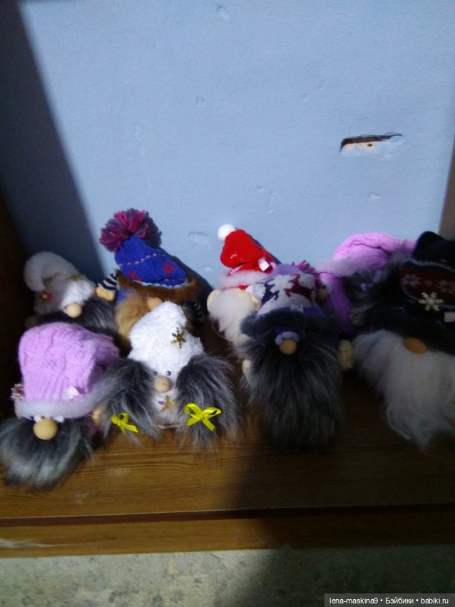 Город- Феодосия. Выставка-продажа, куклы игрушки и винтаж