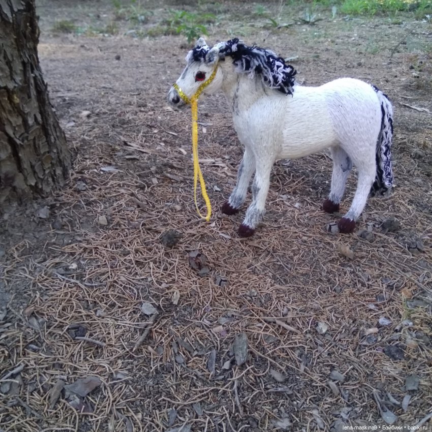Подарок - лошадка — Авторские игрушки из разных материалов: синельная проволока (фото 4)