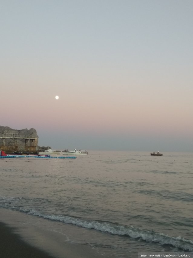 Крым-Судак и малышки Келли