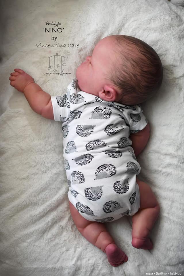 Nino скульптора Vincenzina Care, автор прототипа Holly Paz