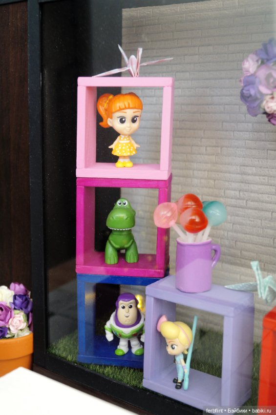 Витрина для маленькой леди (фото 4)