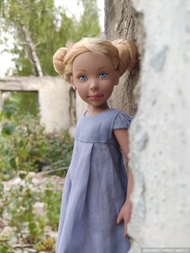 Лиэнн на прогулке, часть l и ll