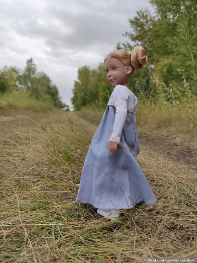 Лиэнн на прогулке, часть l и ll