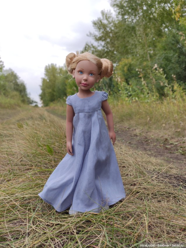 Лиэнн на прогулке, часть l и ll