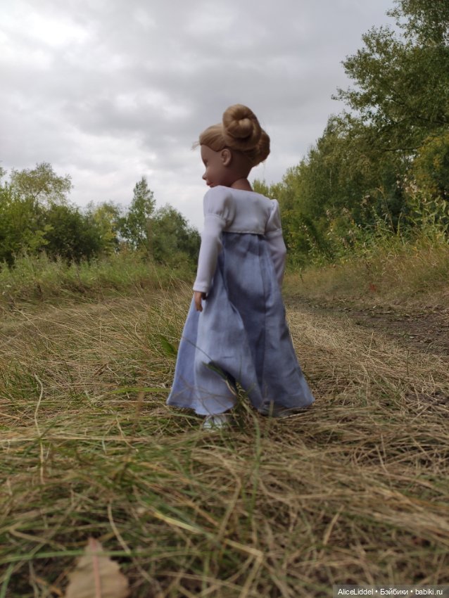 Лиэнн на прогулке, часть l и ll