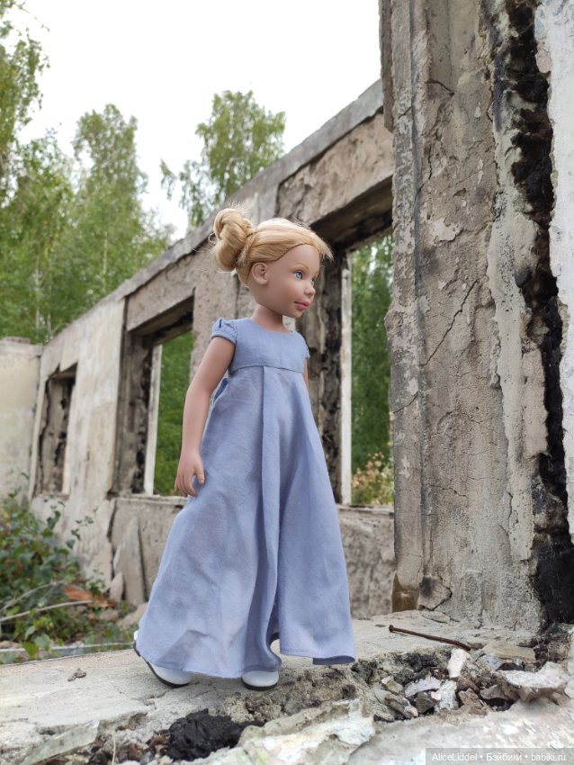 Лиэнн на прогулке, часть l и ll (фото 10)