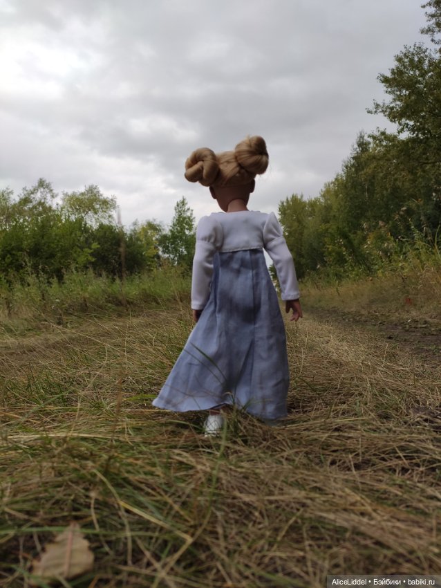 Лиэнн на прогулке, часть l и ll