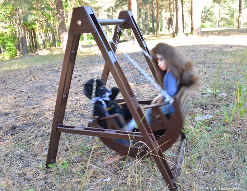 Покачаемся? Качельки а-Л-я лодочка