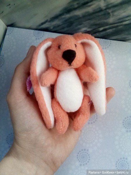 Про камин, кролика и лисичку